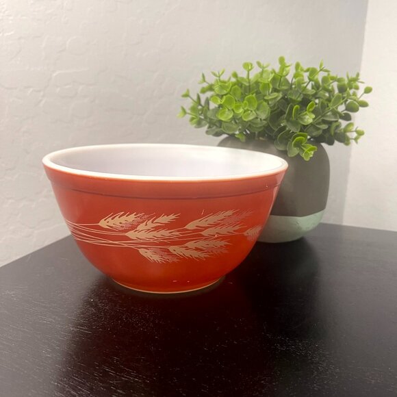 Vintage Pyrex Autumn Harvest Wheat Small Bowl 4oz - Picture 1 of 6